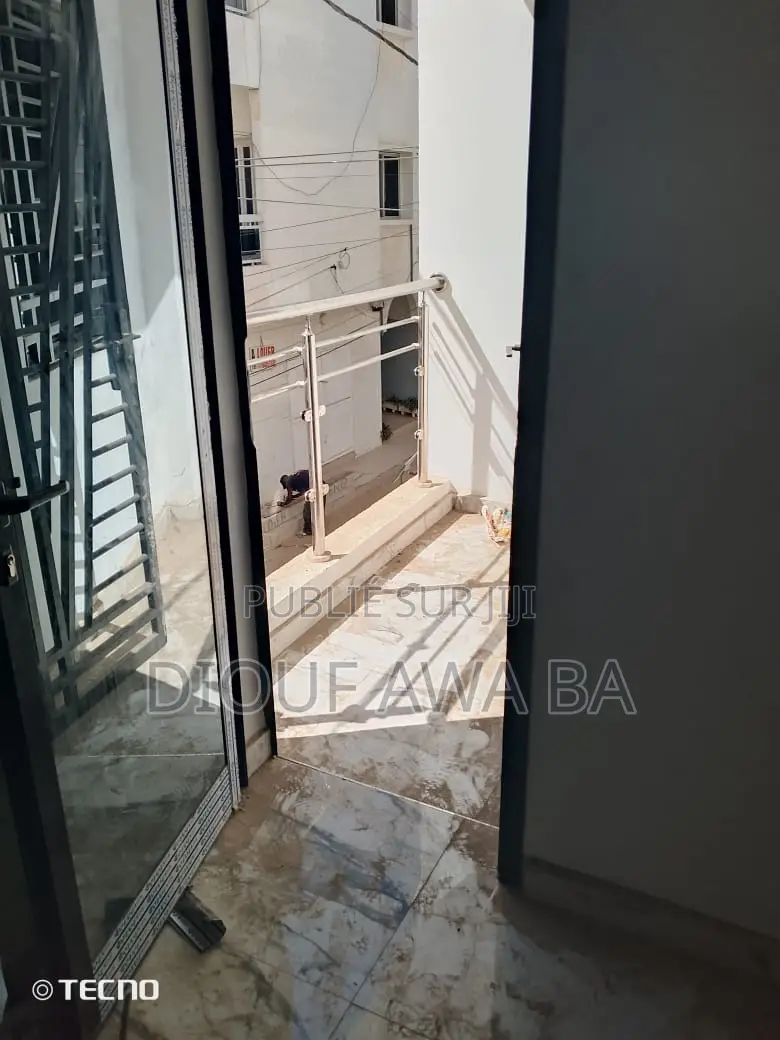 3chbre Appartement dans Appartement 2, Grand Dakar à Louer