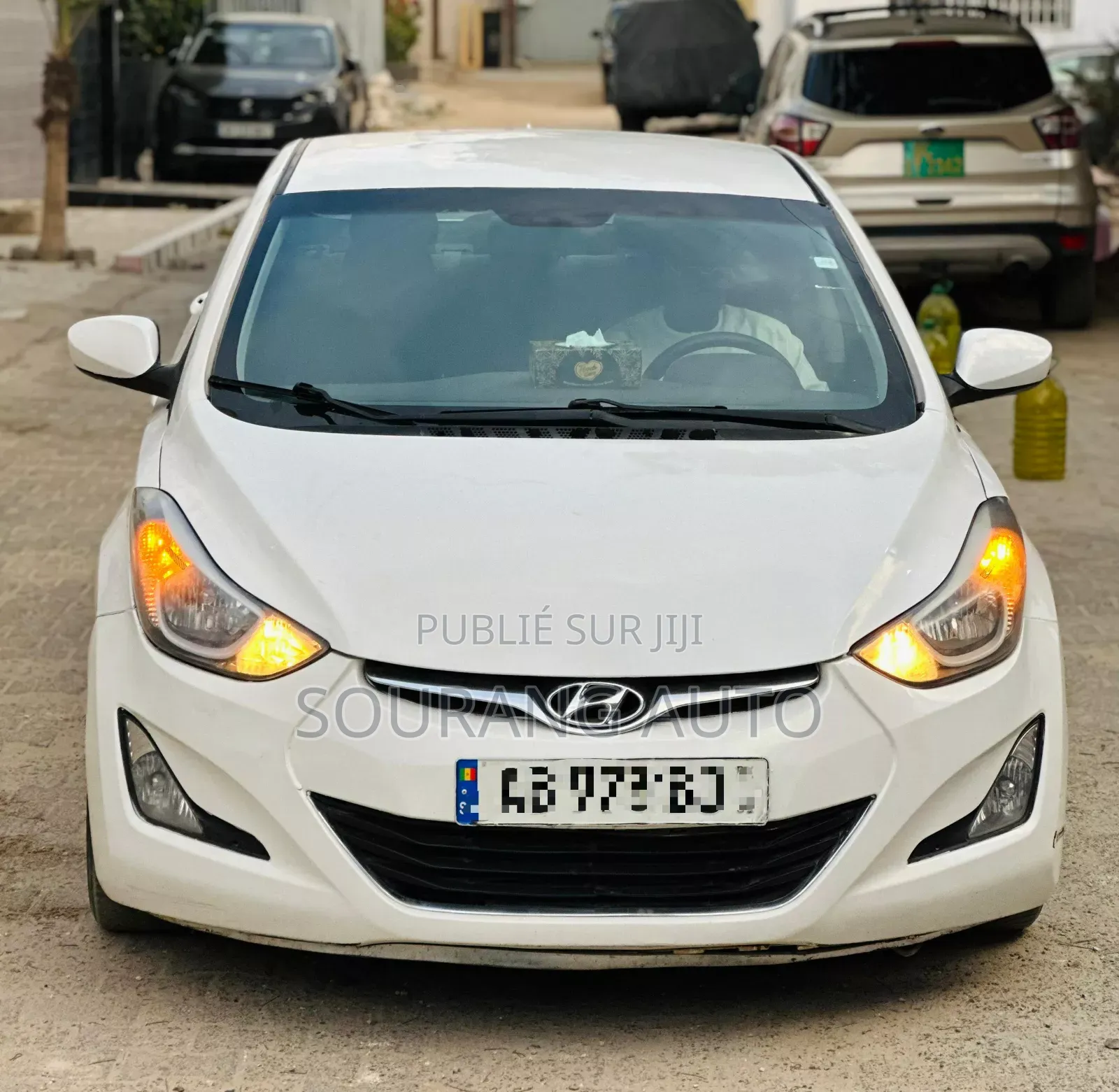 Hyundai Elantra Limited Sedan FWD (1.8L 4cyl 6A) 2016 Blanc