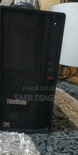 Ordinateur de bureau Lenovo 32GB AMD Ryzen 7 SSD 32GB