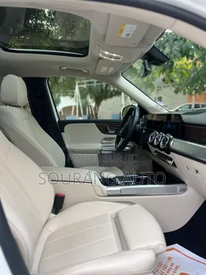 Mercedes-Benz GLB-Class GLB 250 4MATIC 2023 Blanc