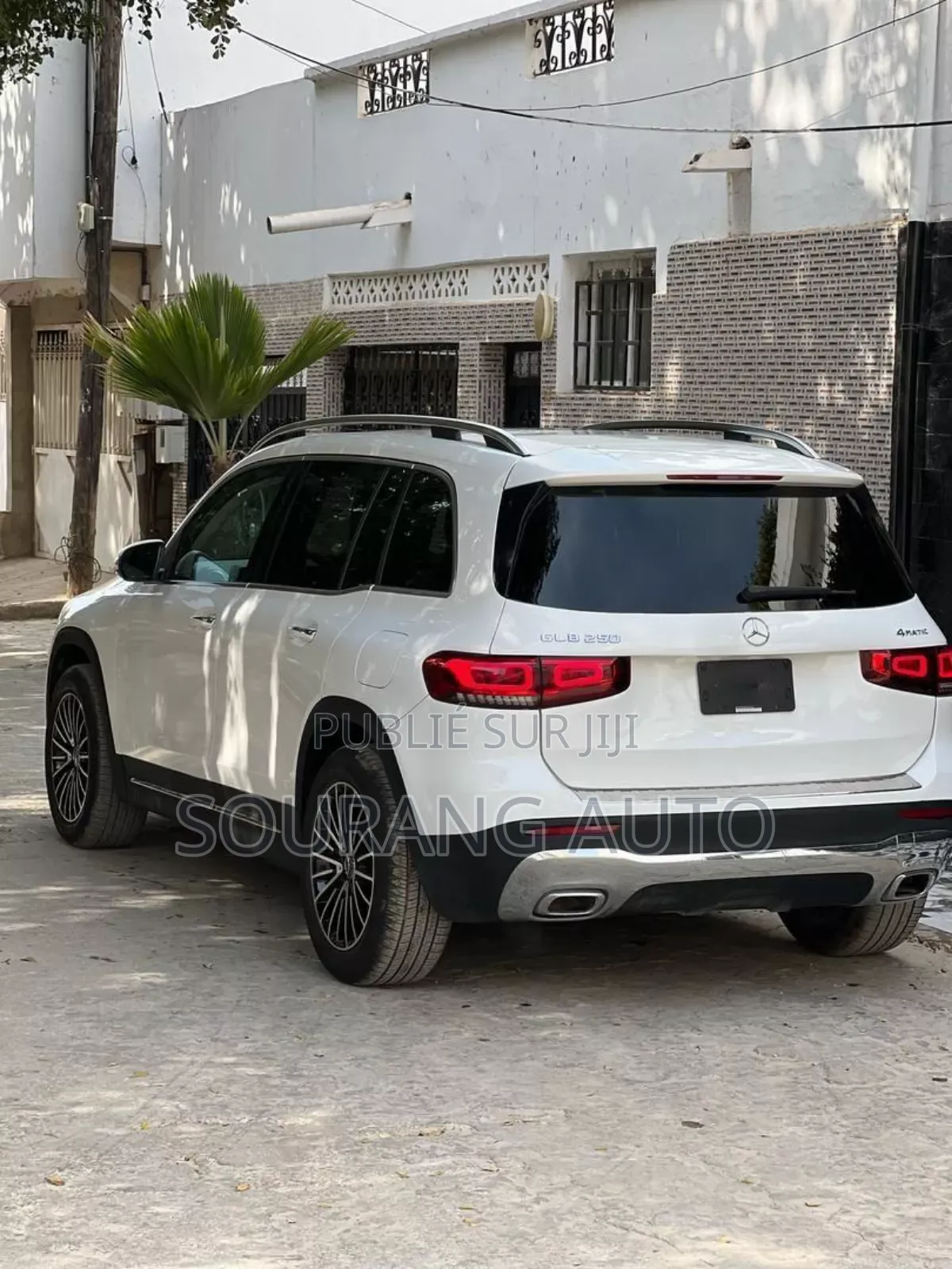 Mercedes-Benz GLB-Class GLB 250 4MATIC 2023 Blanc