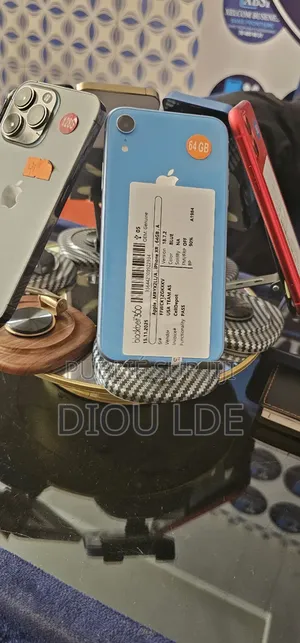 New Apple iPhone XR 64 GB Blue