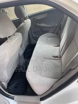 Toyota Corolla 2010 Blanc
