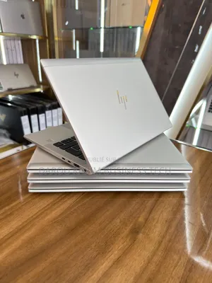 New Ordinateur Portable HP EliteBook 835 G7 8GB AMD Ryzen 5 SSD 256GB