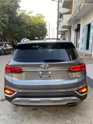 Hyundai Santa Fe 2020 Gris