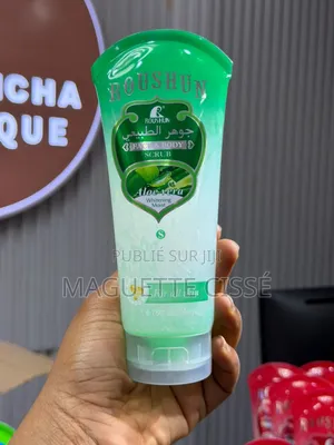 Gel Exfoliant Pour Visage Et Corps Aussi Efficace Contre Les Kintos