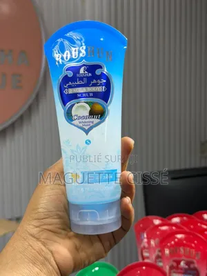 Gel Exfoliant Pour Visage Et Corps Aussi Efficace Contre Les Kintos