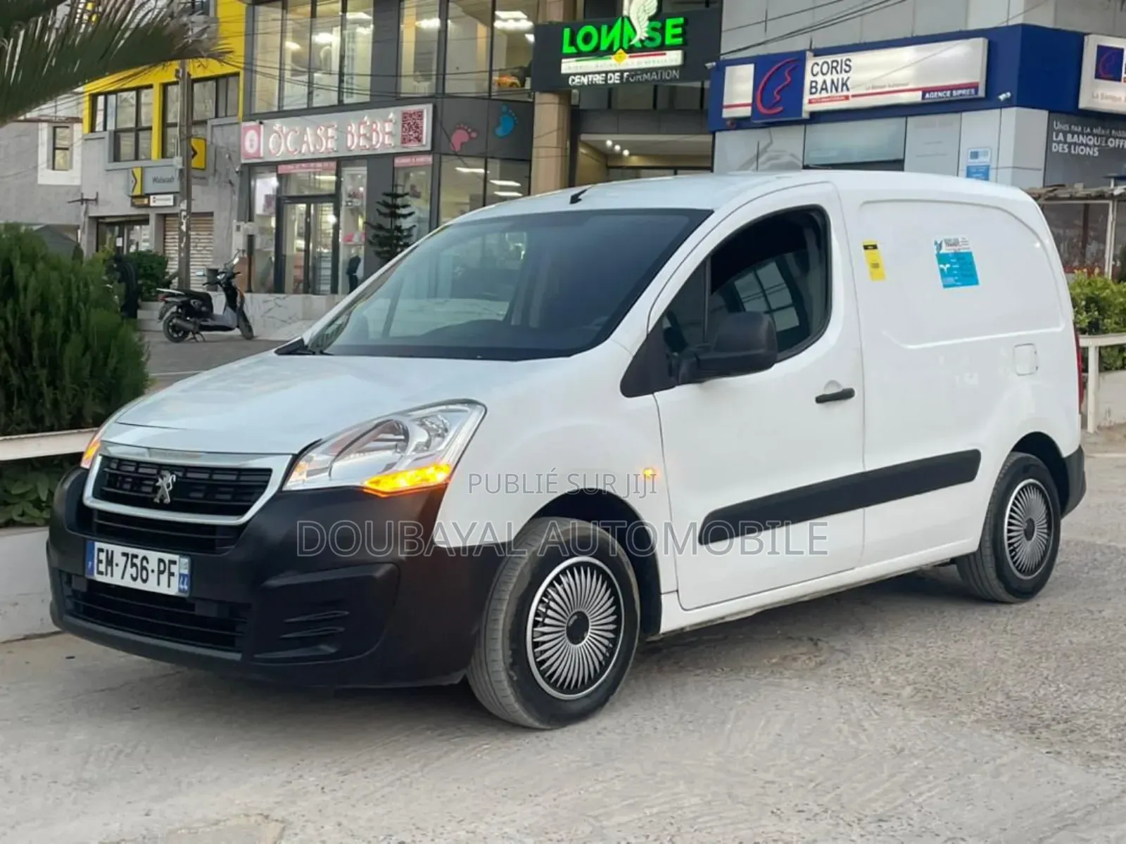 Peugeot Partenaire 2017 Black