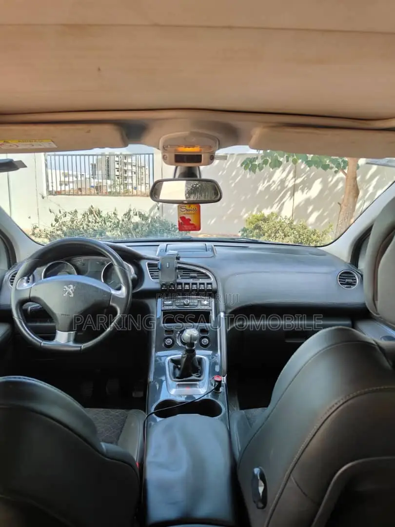 Peugeot 3008 2016 Gris