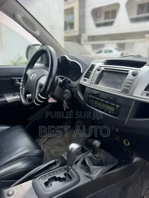 Toyota Hilux 2015 Gris