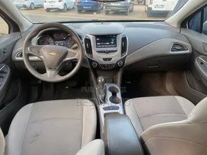 Chevrolet Cruze 2017 Gris