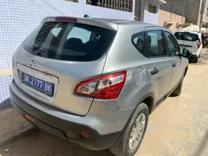 Nissan Qashqai 2009 Gris