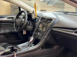 Ford Fusion 2016 Gris