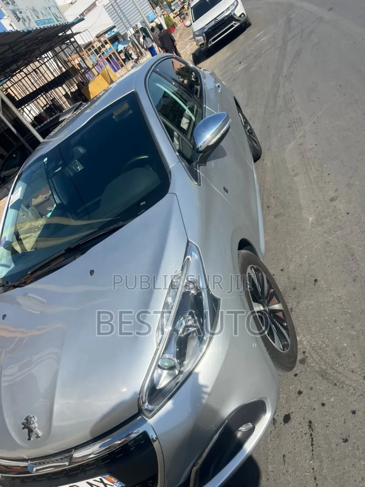 Peugeot 208 2018 Gris