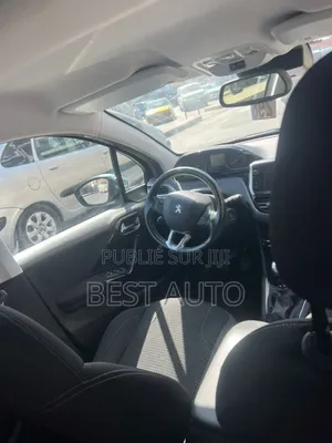 Peugeot 208 2018 Gris