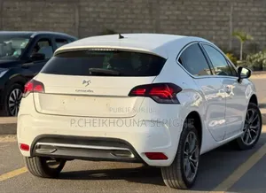 Citroen DS 4 2015 Blanc