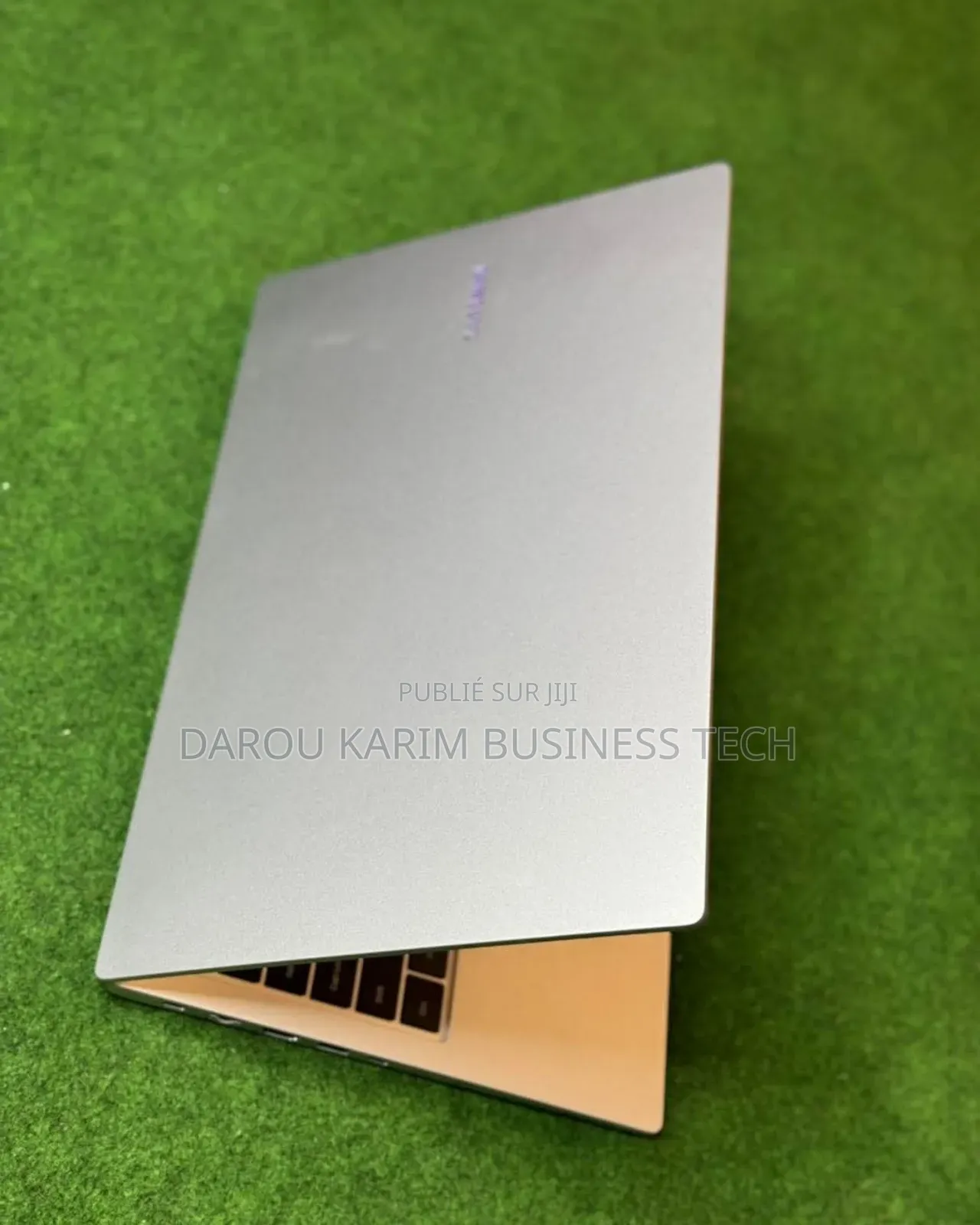 New Samsung Galaxy Book4 16GB Intel Core I7 SSD 512GB