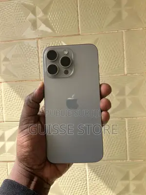 Apple iPhone 15 Pro Max 256 GB Doré