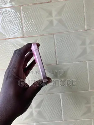 Apple iPhone 15 128 GB Rose