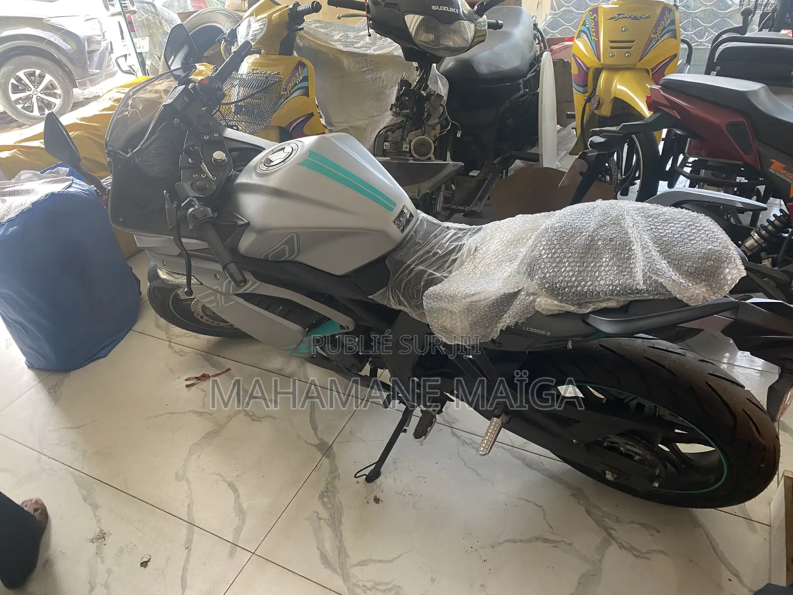 New Voge 300 Rally 2025 Gris