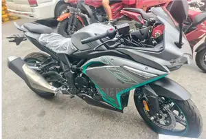 New Voge 300 Rally 2025 Gris