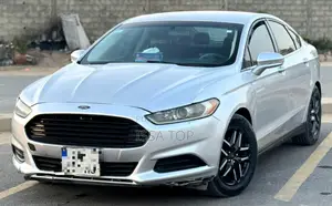 Ford Fusion 2016 Gris