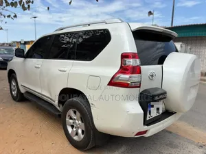 Toyota Land Cruiser Prado 2018 Noir