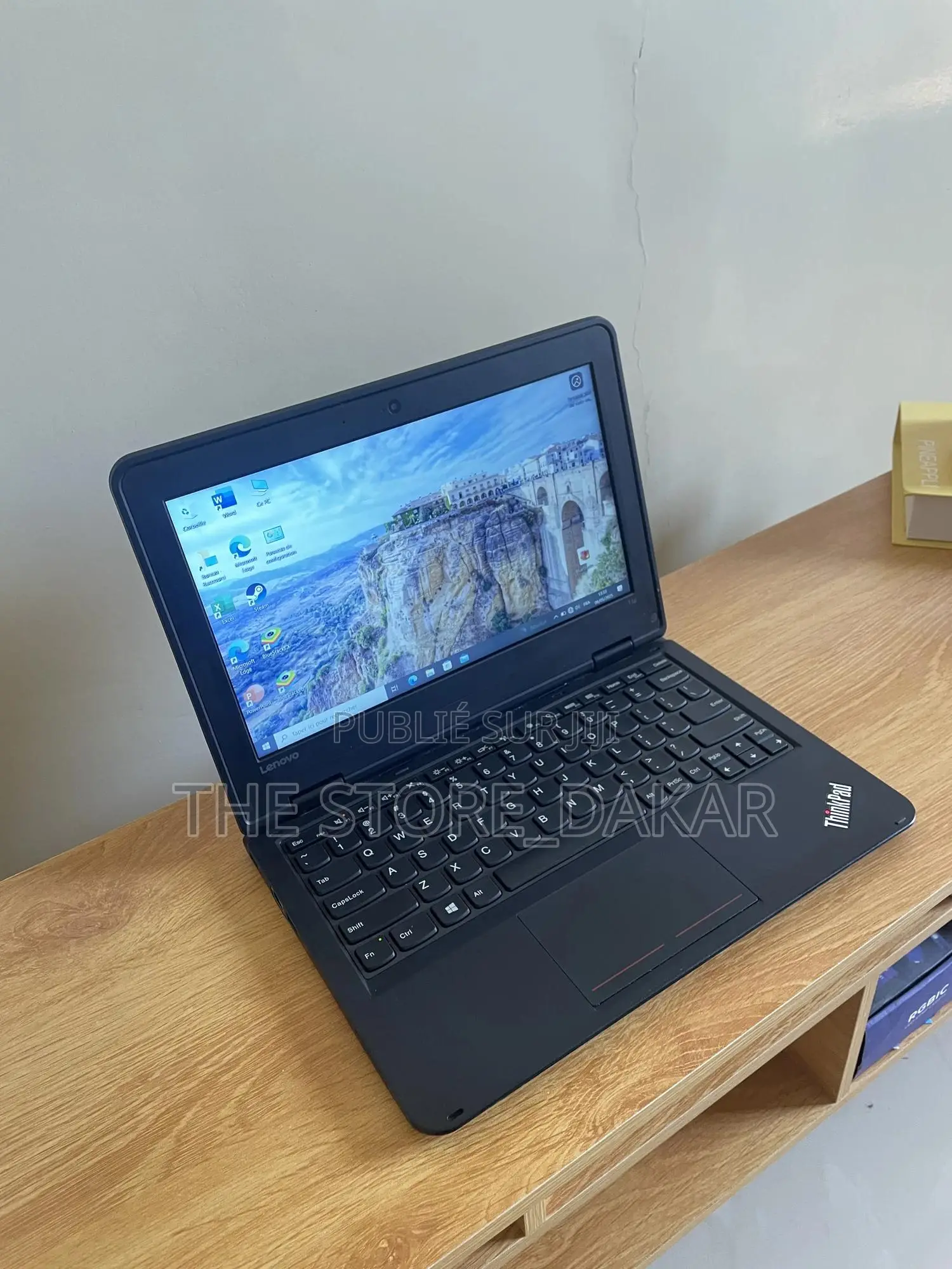 Ordinateur De Bureau Lenovo 4GB Intel Celeron SSD 128GB