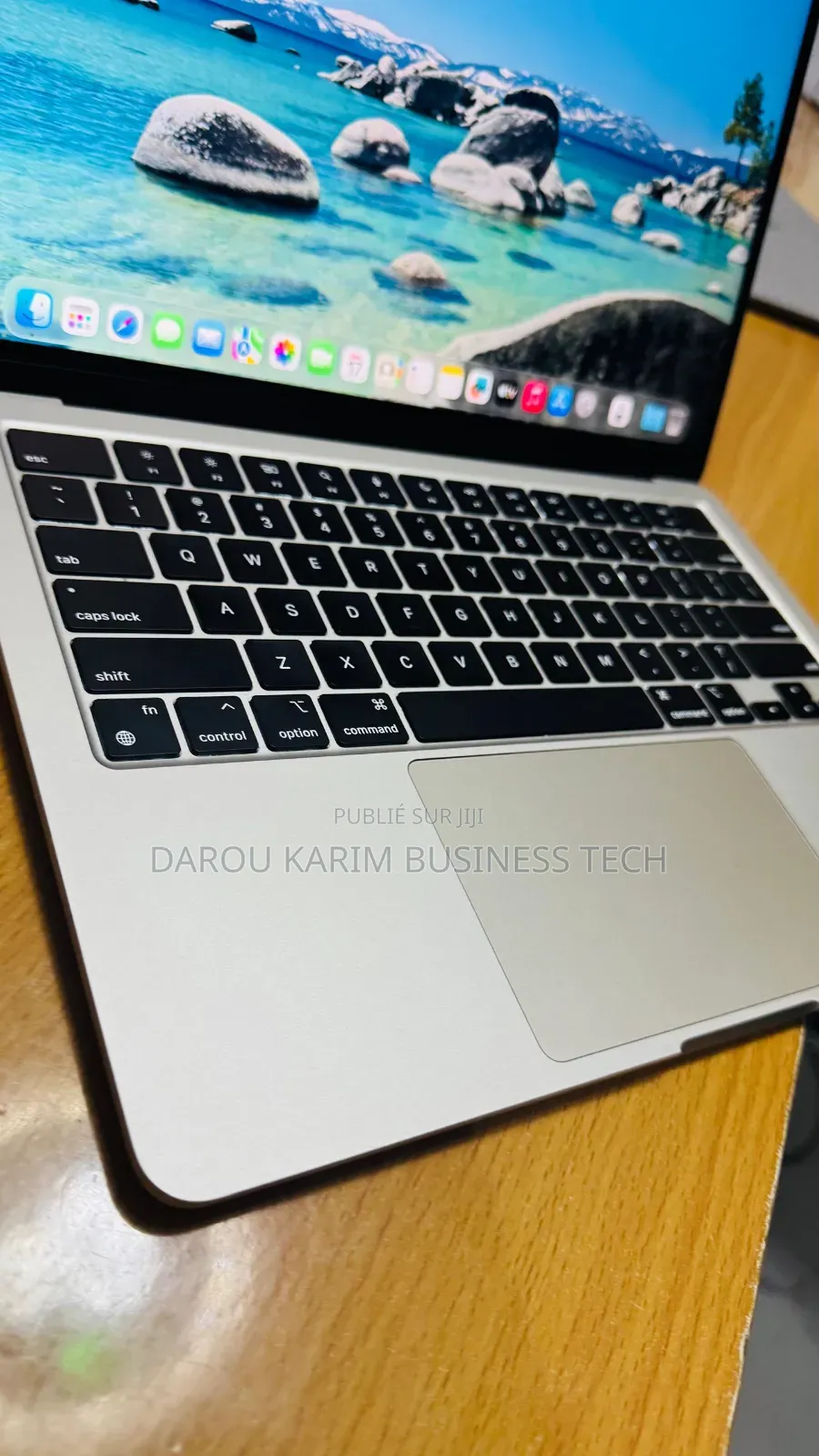 New Apple MacBook Air 2022 M2 16GB Apple M2 SSD 256GB