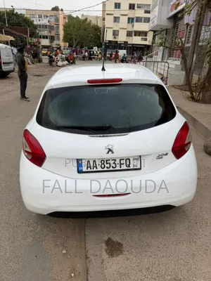 Peugeot 208 2014 Blanc