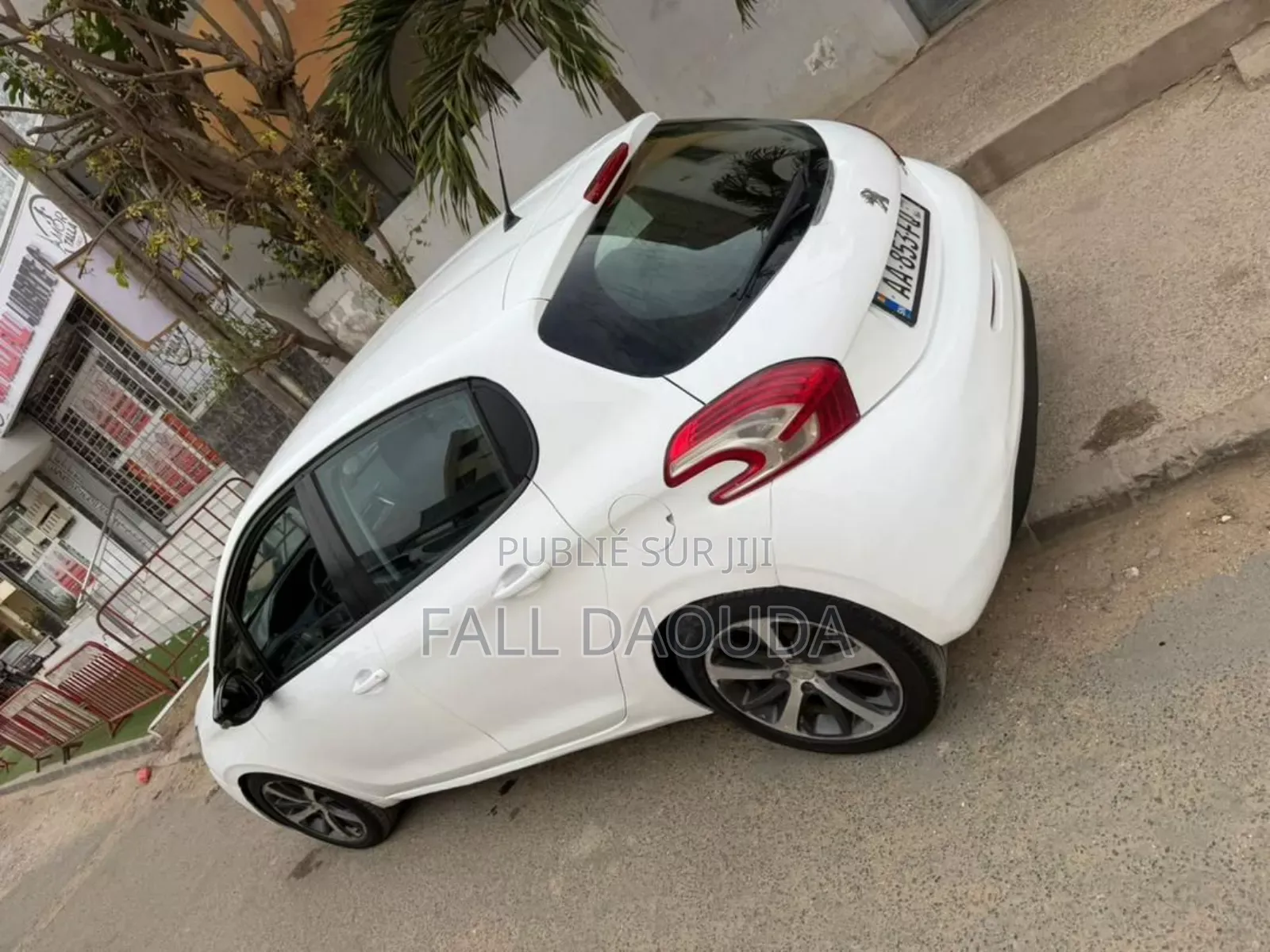 Peugeot 208 2014 Blanc