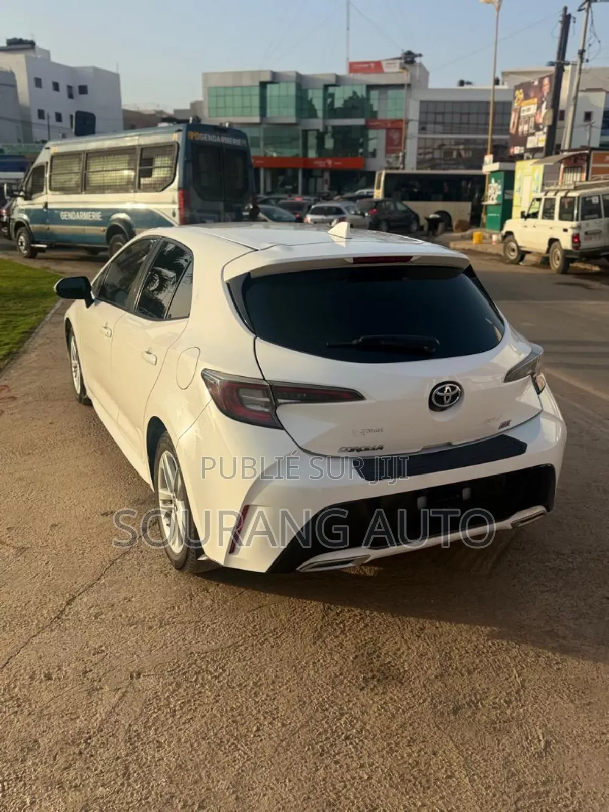 Toyota Corolla SE 2020 Blanc