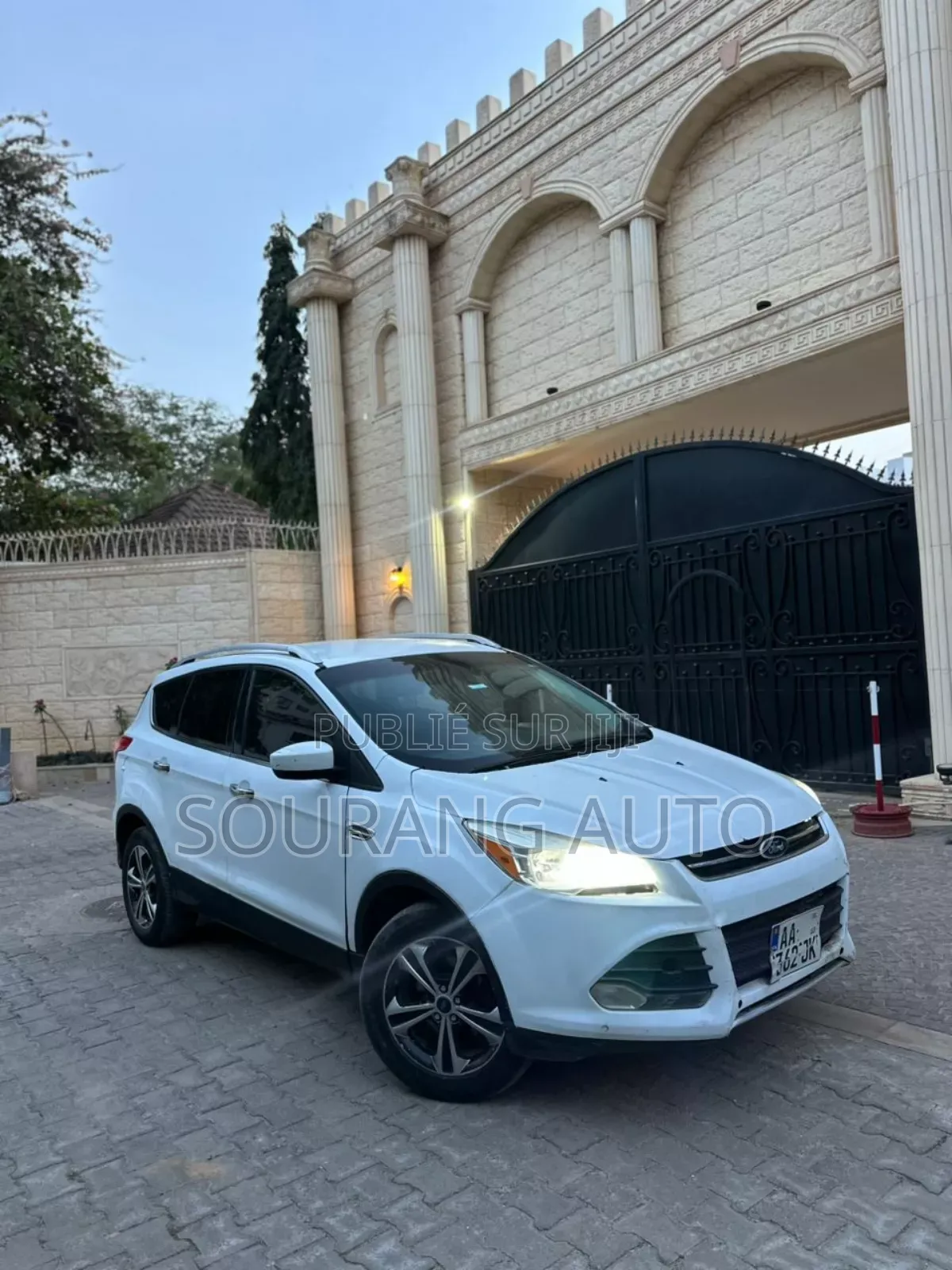 Ford Escape SE 4dr SUV (1.6L 4cyl Turbo 6A) 2014 Blanc