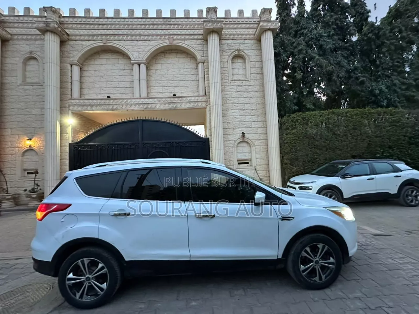 Ford Escape SE 4dr SUV (1.6L 4cyl Turbo 6A) 2014 Blanc