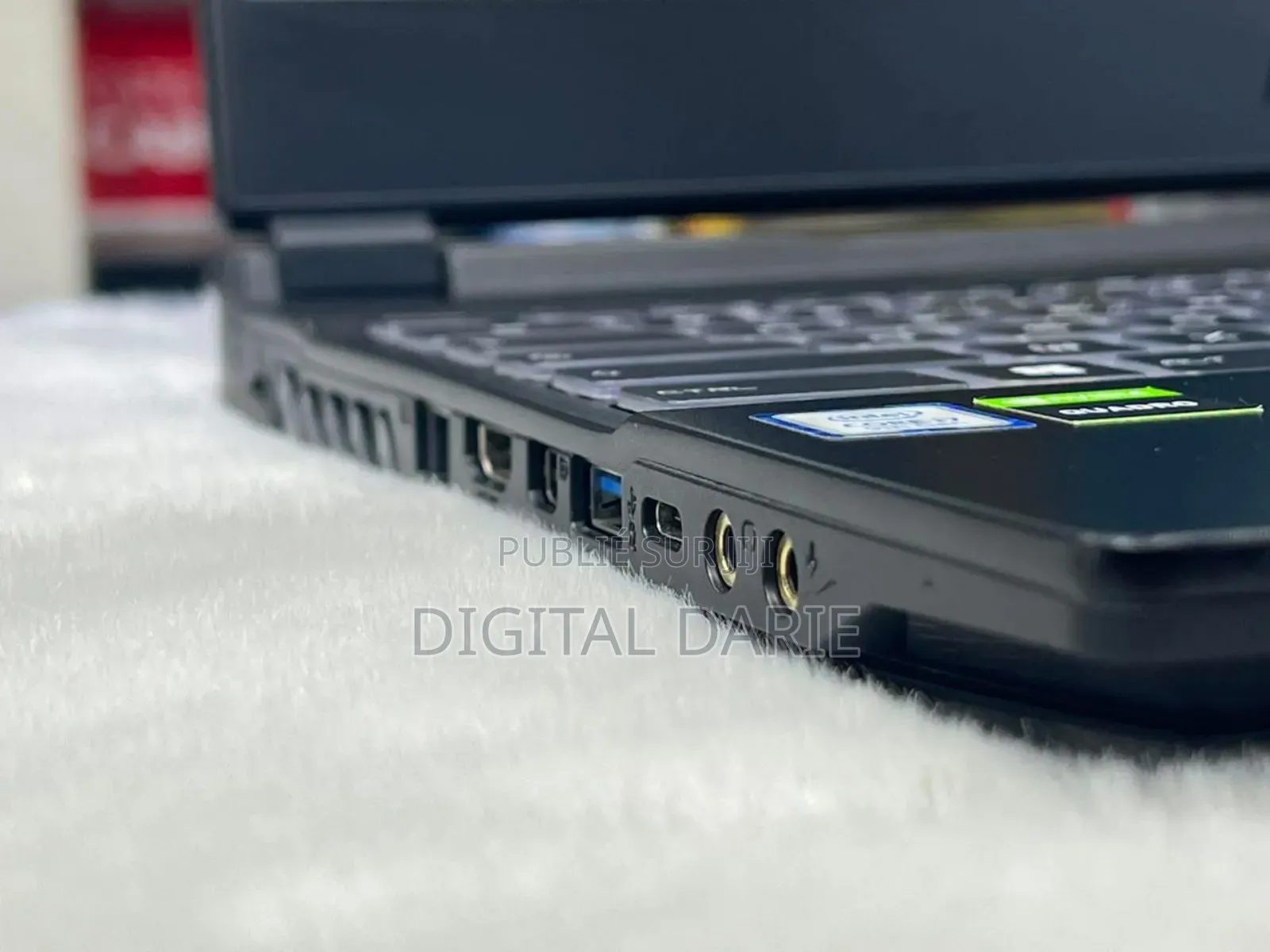 New MSI WS65 Mobile Workstation 32GB Intel Core I7 SSD 512GB