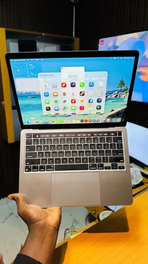 New Apple MacBook Pro 2020 M1 16GB Apple M1 SSD 256GB