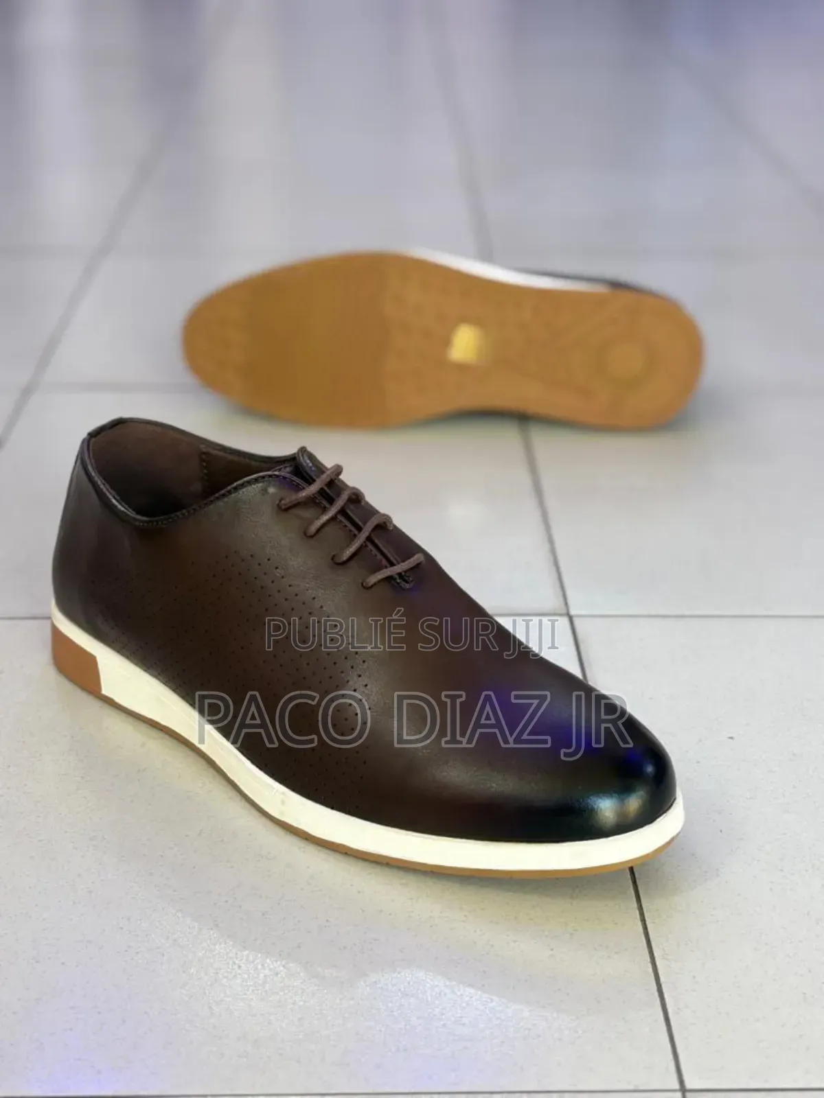 Chaussures De Ville en Cuir