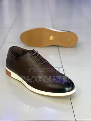 Chaussures De Ville en Cuir