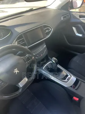 Peugeot 308 2015 Gris
