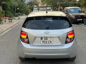 Chevrolet Sonic 2012 Gris