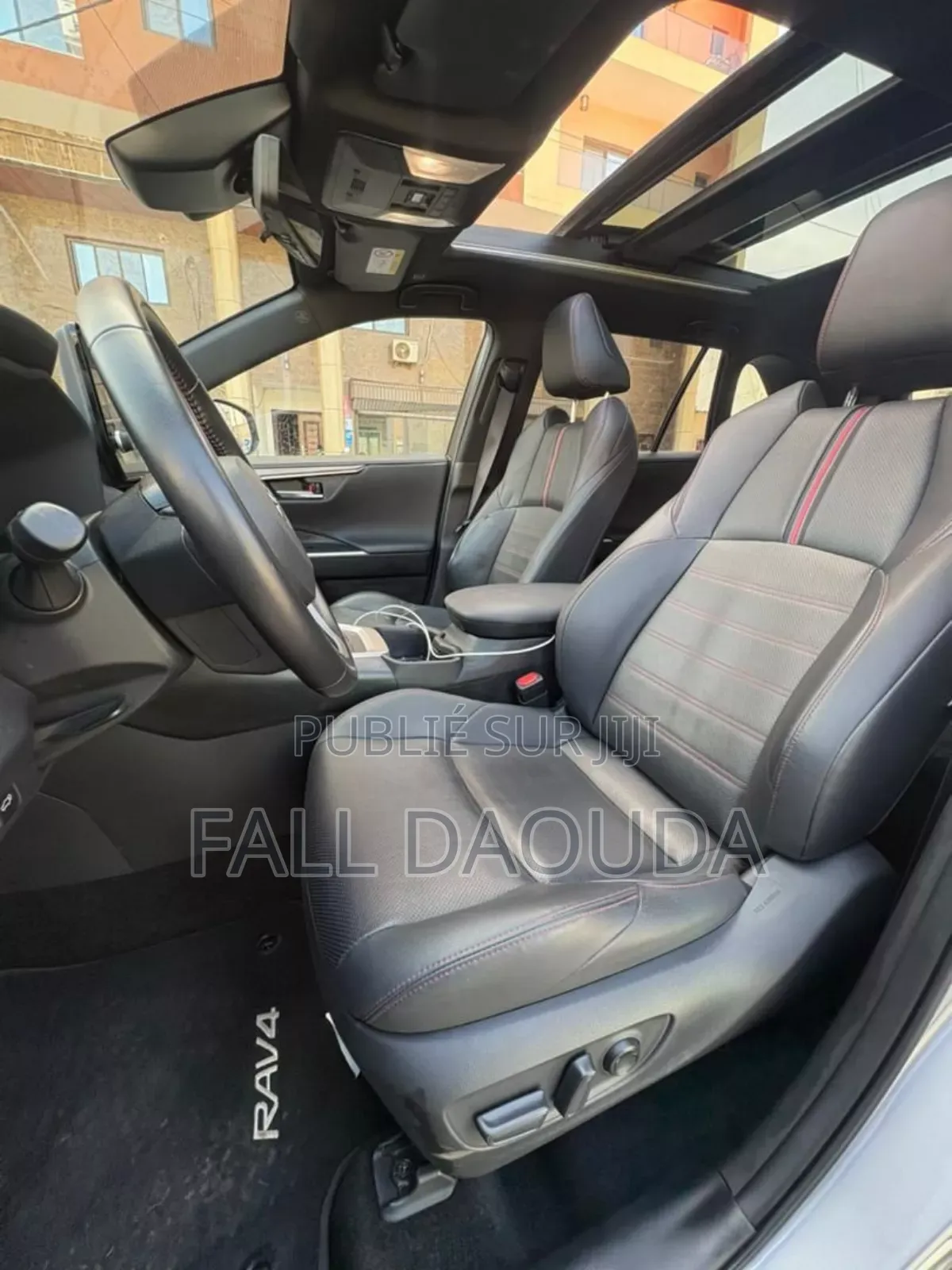 Toyota RAV4 2025 Gris