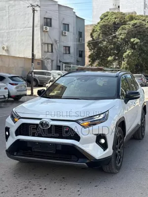 Toyota RAV4 2024 Blanc