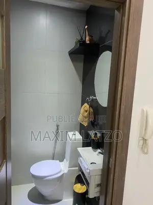 Furnished 1chbre Appartement dans Fann-Point E-Amitié à Louer