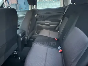 Mitsubishi RVR 2018 Gris