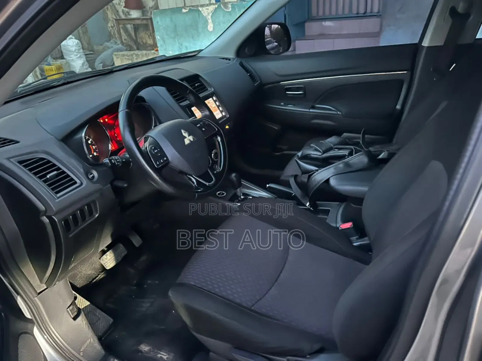 Mitsubishi RVR 2018 Gris