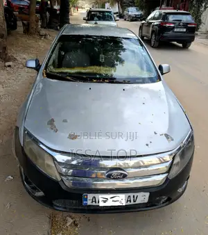 Ford Fusion 2012 Gris