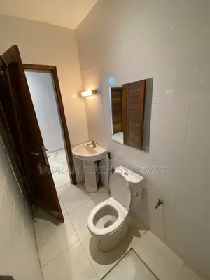 3chbre Appartement dans Yasalam Business, Mermoz Sacré-Cœur à Louer