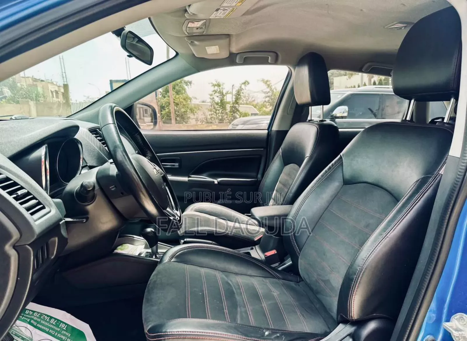 Mitsubishi Outlander 2018 Blue