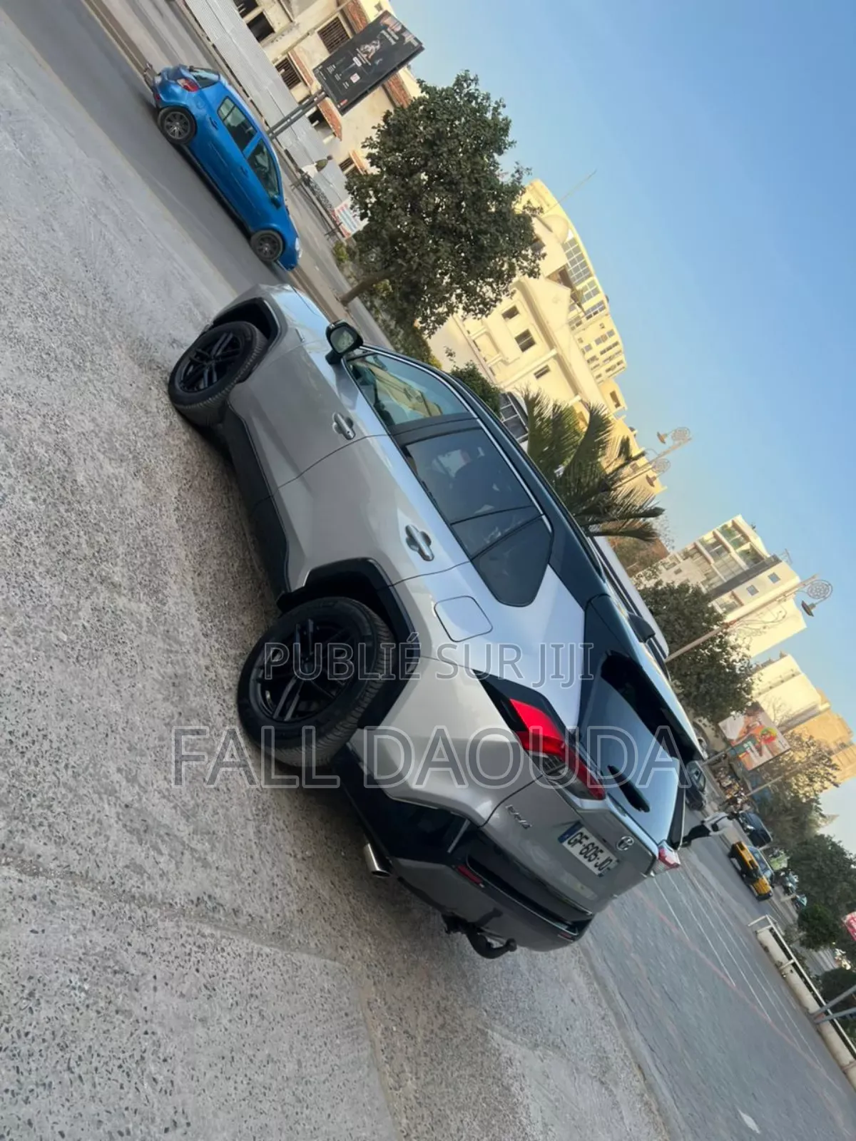 Toyota RAV4 2022 Gris