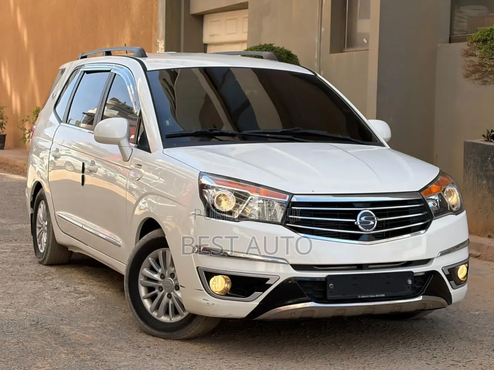 SsangYong Korando 2017 Blanc